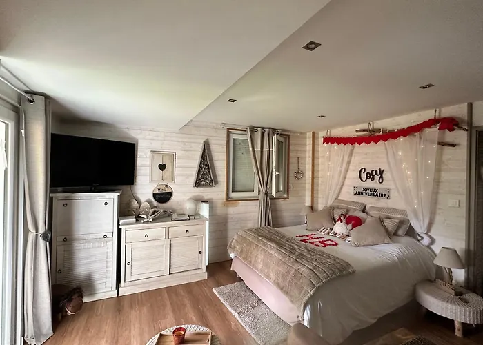 Au Nid Cosy D\'Isa A Gerardmer Vosges - Spas Privatifs